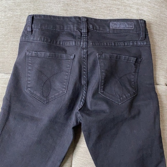 Calvin Klein Jeans - Picture 5 of 10